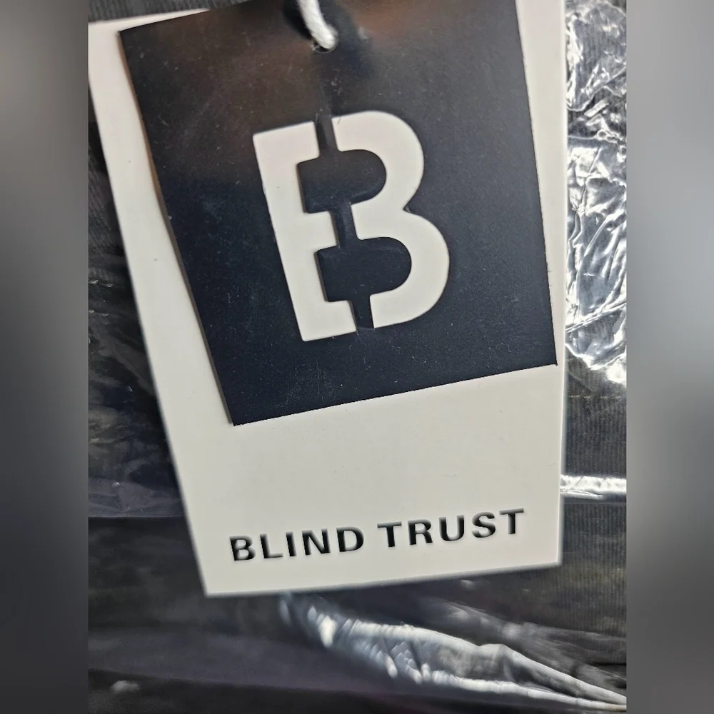Blind Trust Men's Big & Tall, Distressed Camo Jeans,Size 54X32 ✨️NWT✨️ - Picture 6 of 12